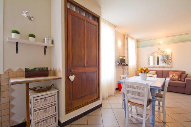 Case Vacanze Borgo Marina Imperia Buitenkant foto