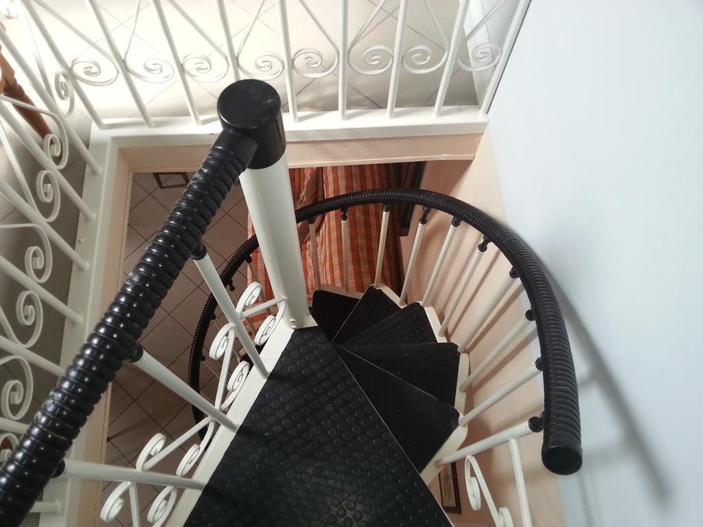 Case Vacanze Borgo Marina Imperia Kamer foto