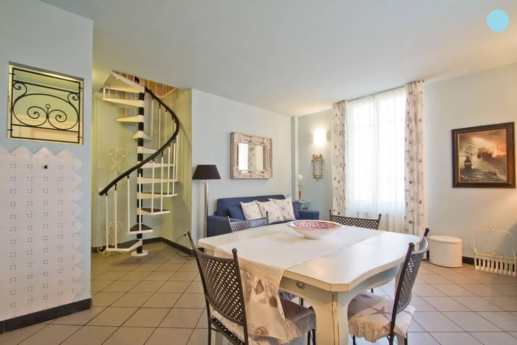 Case Vacanze Borgo Marina Imperia Kamer foto