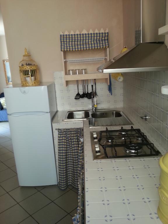 Case Vacanze Borgo Marina Imperia Kamer foto